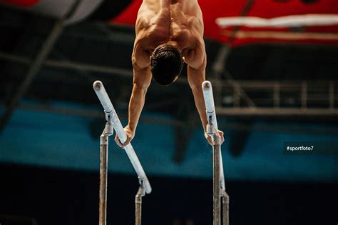 male gymnastics nude